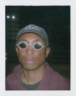 PHARELL WILLIAMS POLAROID (85x108MM)